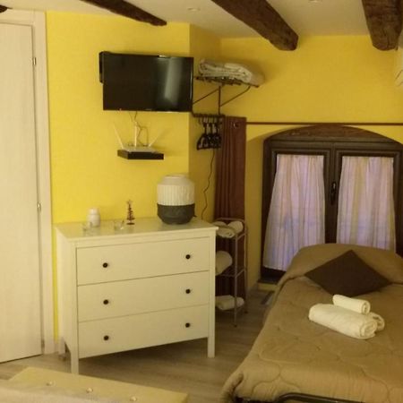 La Rosa Dei Venti " Ponente" Apartment Palermo Luaran gambar